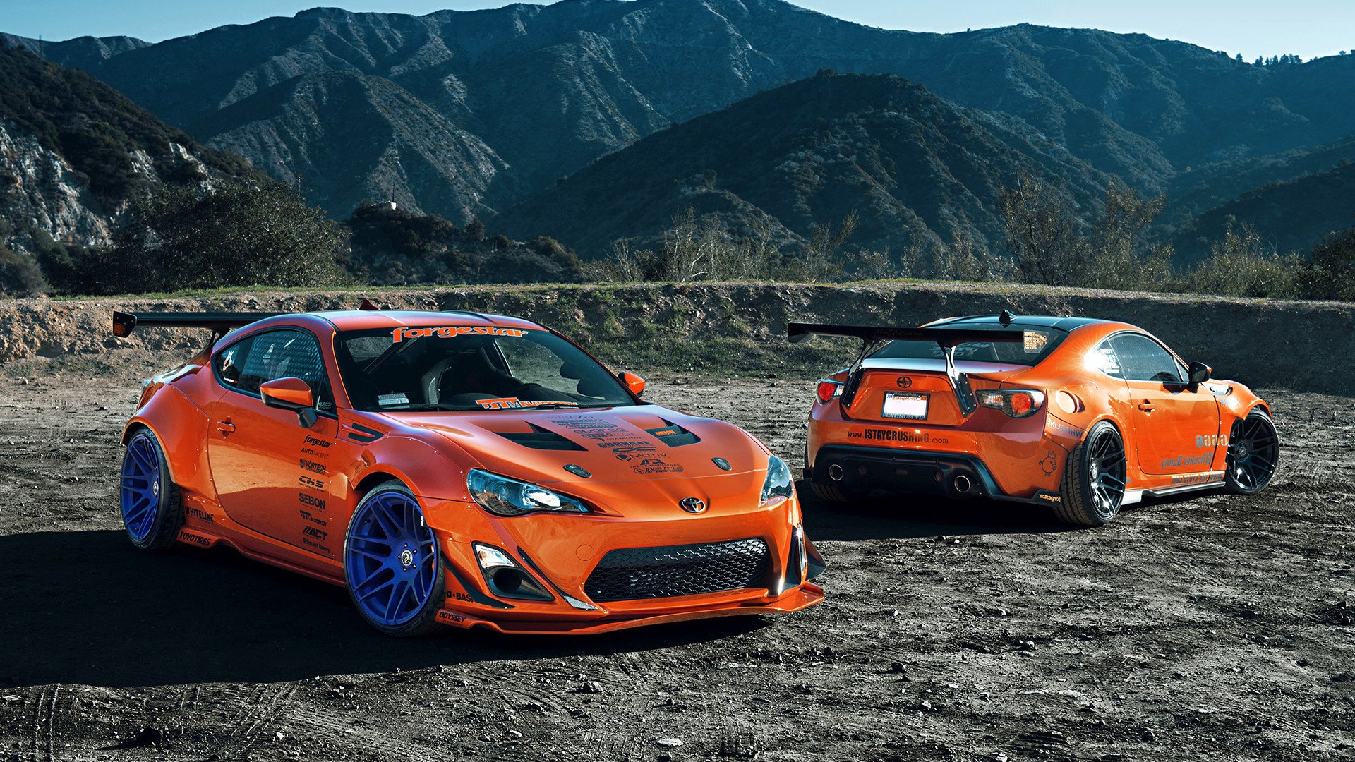 米兰体育官网-博卡中场组织缺乏核心，传控被切断，博卡主场球衣