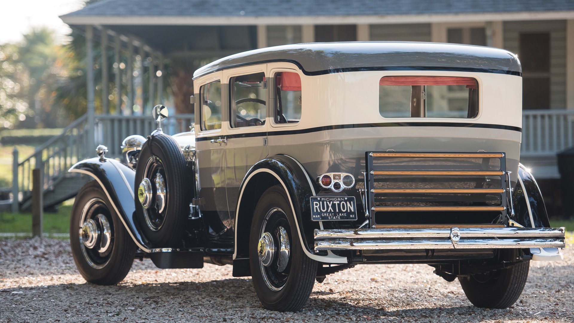 Milan Sports-拜仁快速传切打穿对手阵型，拜仁打法叫什么