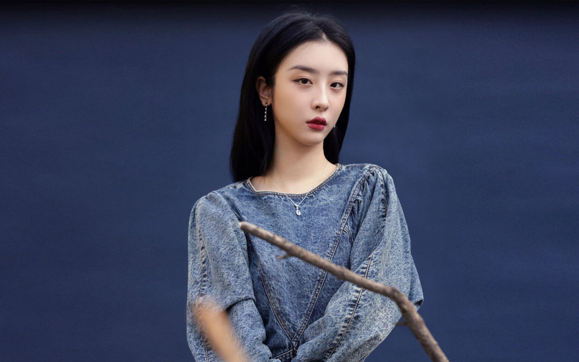 MILANSPORT入口-布克单节二十分带领太阳打出进攻高潮,布克36分太阳险胜火箭